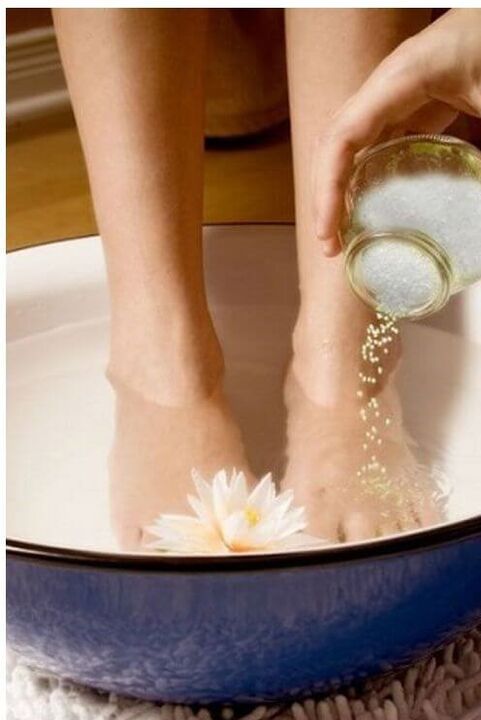 Soaking legs